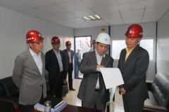 包剑英董事长视察国际航运中心项目建设